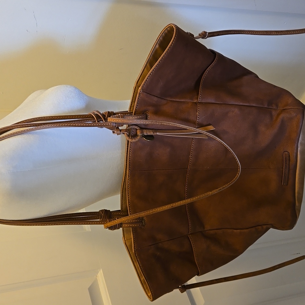 ✔️Lucky Brand Brown Leather Tulip Tote - Picture 3 of 10